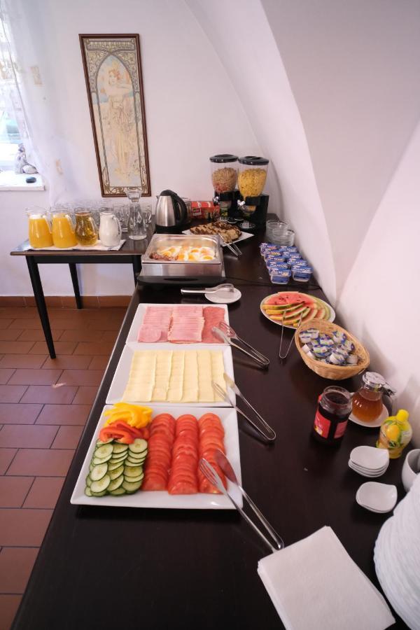 Pension Rosa Cesky Krumlov Ngoại thất bức ảnh