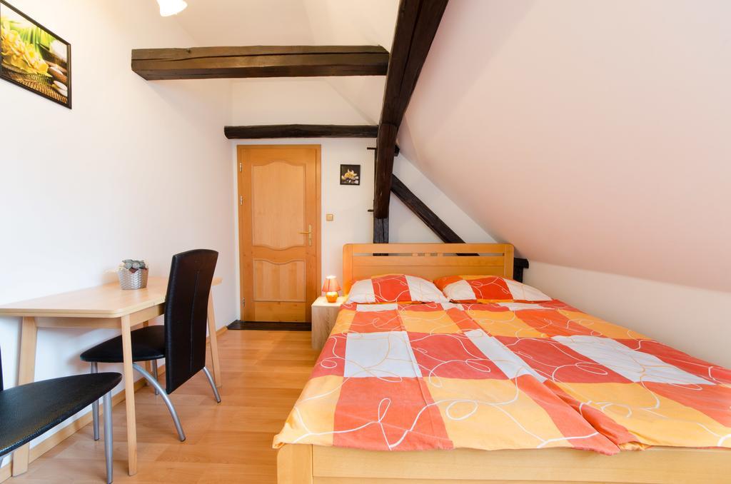 Pension Rosa Cesky Krumlov Phòng bức ảnh