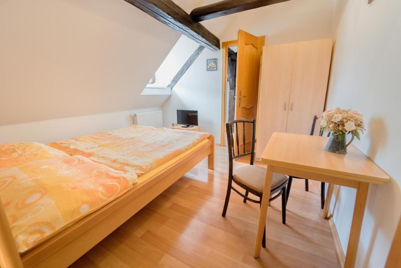 Pension Rosa Cesky Krumlov Ngoại thất bức ảnh