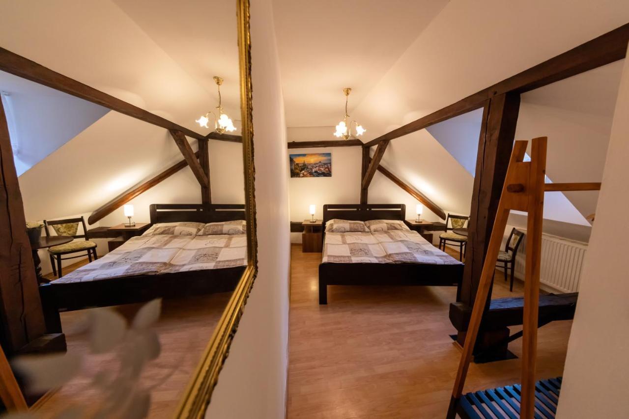 Pension Rosa Cesky Krumlov Ngoại thất bức ảnh