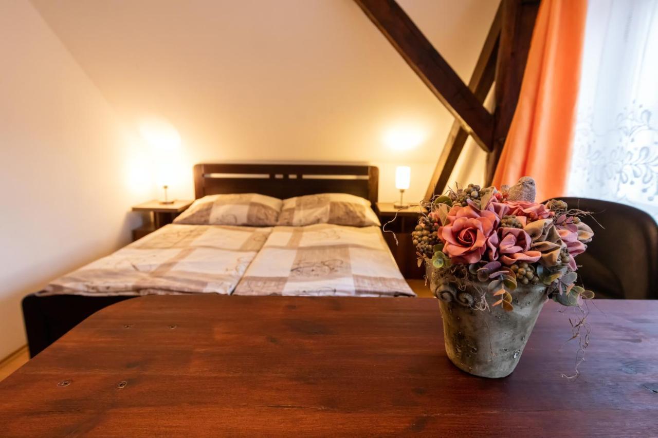 Pension Rosa Cesky Krumlov Ngoại thất bức ảnh