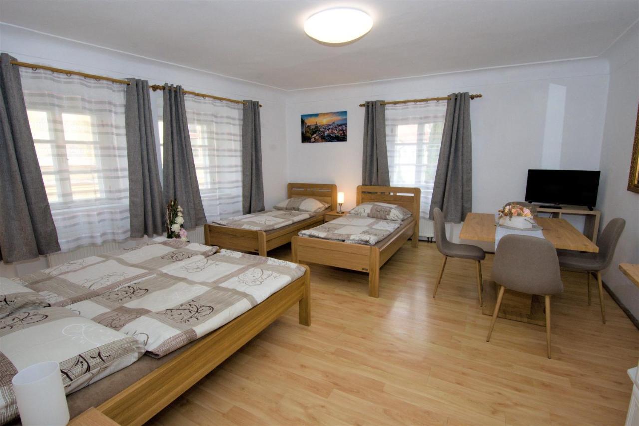 Pension Rosa Cesky Krumlov Ngoại thất bức ảnh